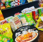 ラーティアオ たけのこ酸辣粉 チョコレートバー ポテトチップス グミクッキー詰め合わせギフト (复制) - 图片 2